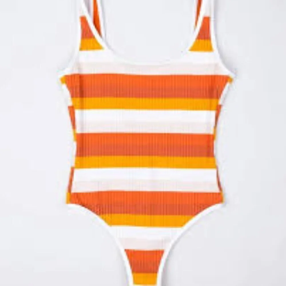 RIP Curl Premium Surf Cheeky One-Piece Bathing Suit Large NWT - Picture 3 of 10